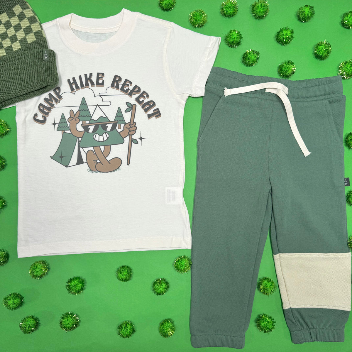 CAMP HIKE REPEAT TSHIRT - SHORT SLEEVE TOPS