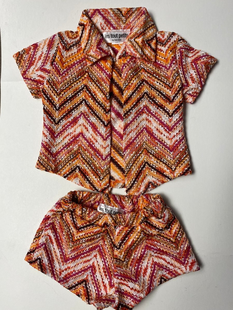 APRICOT ZIGZAG KNITTED BUTTON DOWN TOP AND SHORTS SET (PREORDER) - LES TOUT PETITS