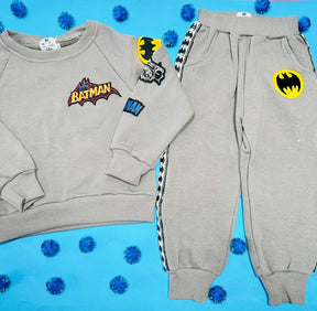 BATMAN SWEATSHIRT AND SWEATPANTS SET - LOLA AND THE BOYS