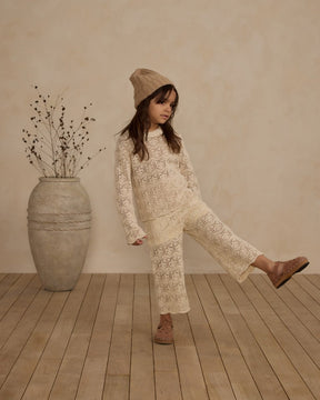 CROCHET SWEATSHIRT AND PANTS SET - RYLEE + CRU