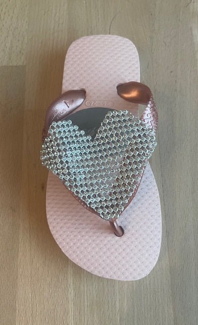 CRYSTAL HEART FLIP FLOP SANDALS (PREORDER) - PLANET SEA