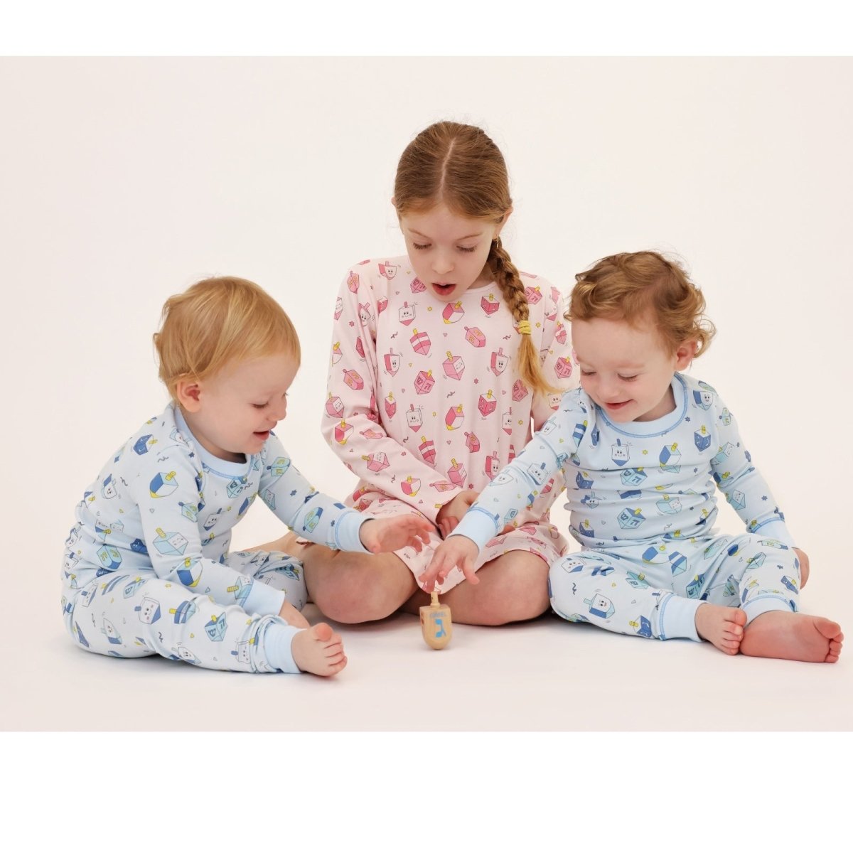 HAPPY DREIDELS PJS (UNISEX) (PREORDER) - NOOMIE