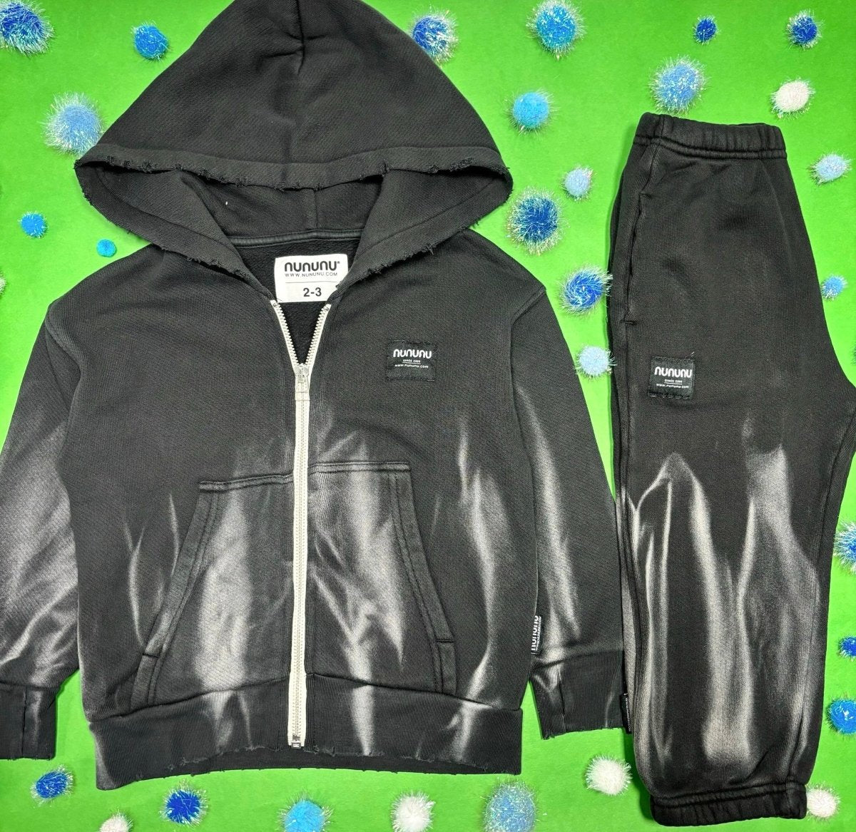 ULTIMATE ZIP UP HOODIE - NUNUNU